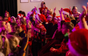 Na zdjęciu przedszkolaki na widowni