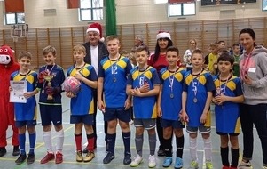 Podsumowanie X Halowego Turnieju Piłki Nożnej &bdquo;Mikołajki &ndash; Kobylnica 2021"