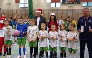 Podsumowanie X Halowego Turnieju Piłki Nożnej &bdquo;Mikołajki &ndash; Kobylnica 2021"