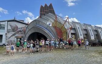 Koloniści w Egzotycznym ZOO