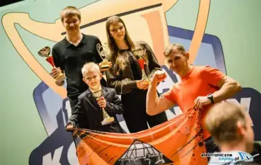 28B9G902Q0Z0h147o549v1t7S7s1k1e9