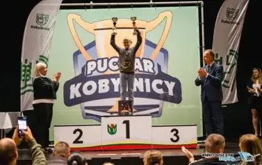 m8A0R3k7D000Q1y7d569e1a747L1A1d7