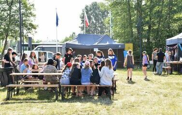 Piknik (16b)