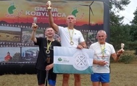 Zawodnicy na podium