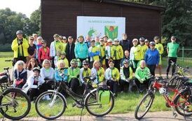 Uczestnicy rajdu na starcie