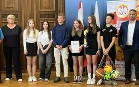 69e5c8b83711b6bd9e61c13405d695a50e2026ef