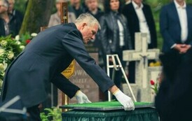 Ostatnie pożegnanie W&oacute;jta Leszka Kulińskiego 25