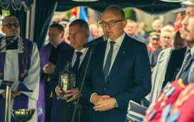 Ostatnie pożegnanie W&oacute;jta Leszka Kulińskiego 34