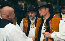 Ostatnie pożegnanie W&oacute;jta Leszka Kulińskiego 81