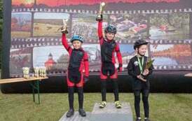 Zdjęcie na podium zawod&oacute;w MTB w Lubuniu