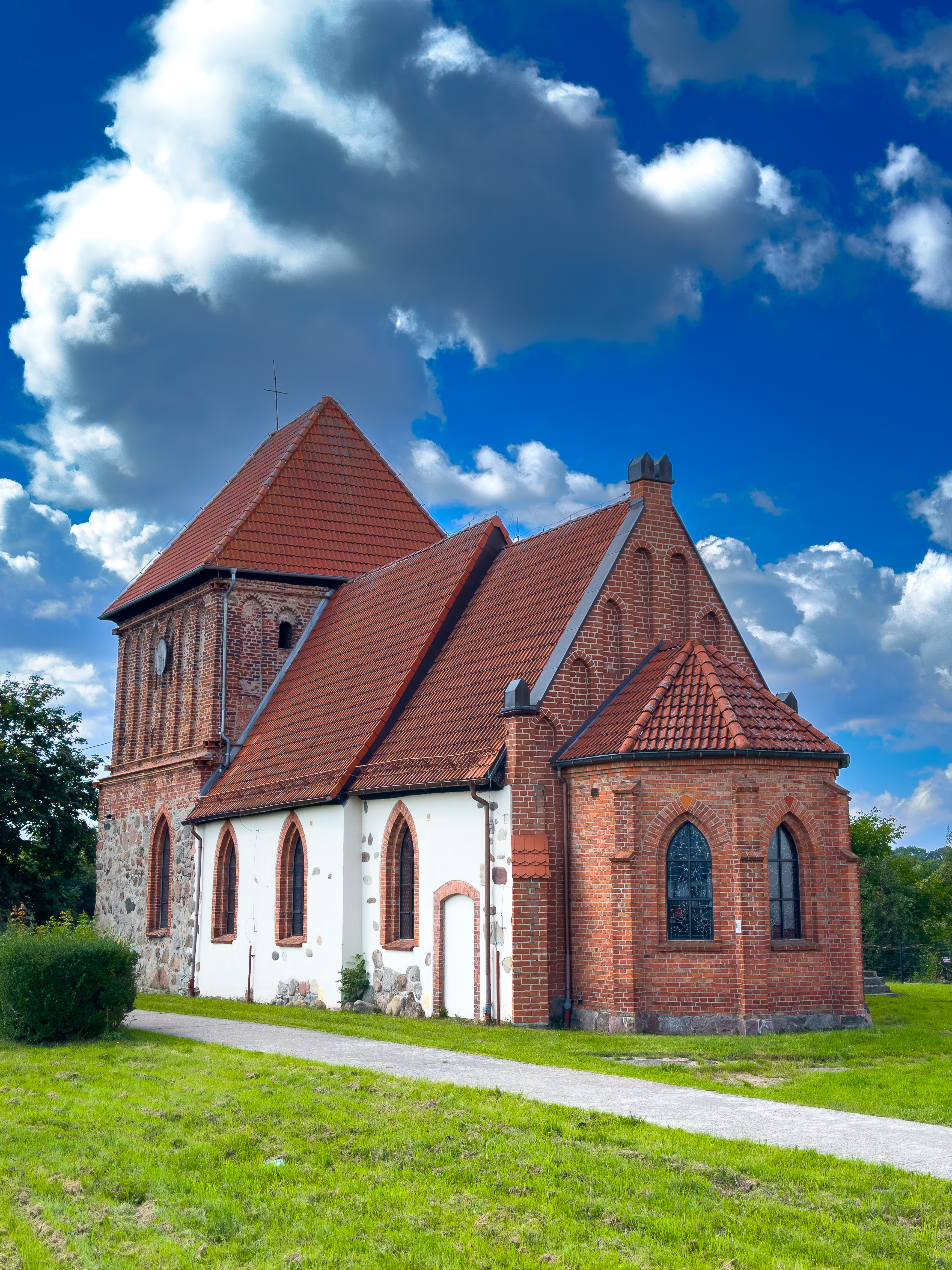 na zdjęciu kości&oacute;ł w&nbsp;Sierakowie