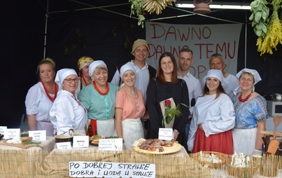 Zdjęcie do Powiatowe Święto Plon&oacute;w w Objeździe 