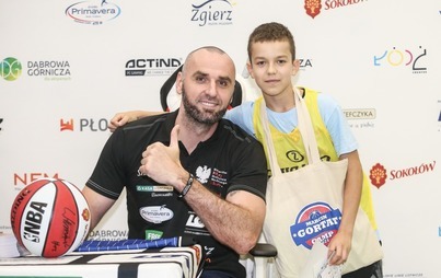 Zdjęcie do Talent koszykarski nagrodzony na Gortat Camp 2021